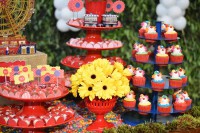 /album/trabalhos/blog-da-mariah-decoracao-festa-crianca-vivi-ask-mi-8-jpg/
